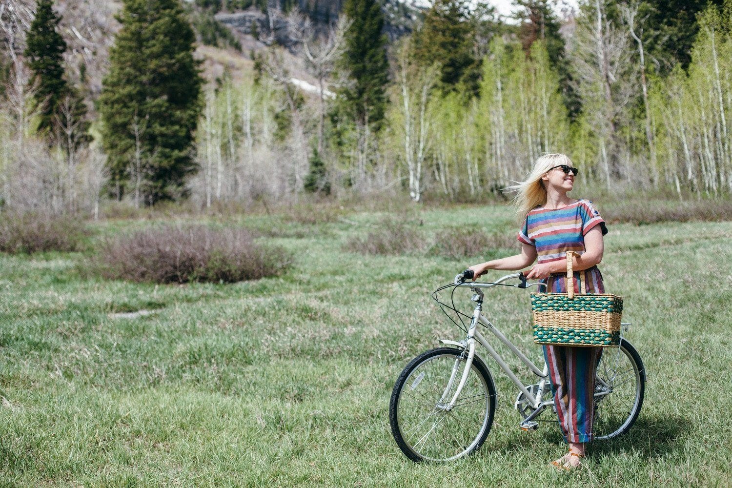 Ladies Who Bike: Real Women on City Bikes